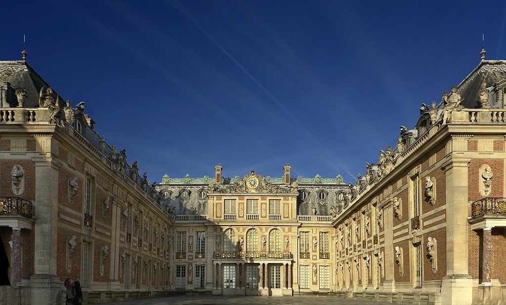 "How to recognize architecture - Palais de Versailles"