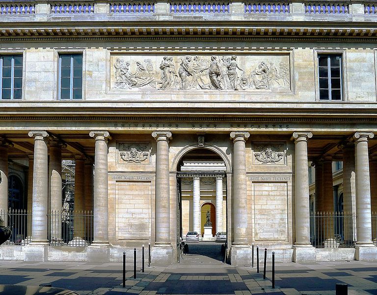 "How to recognize architecture - Université-ParisVI-Rue-ecole-de-médecine-Paris"